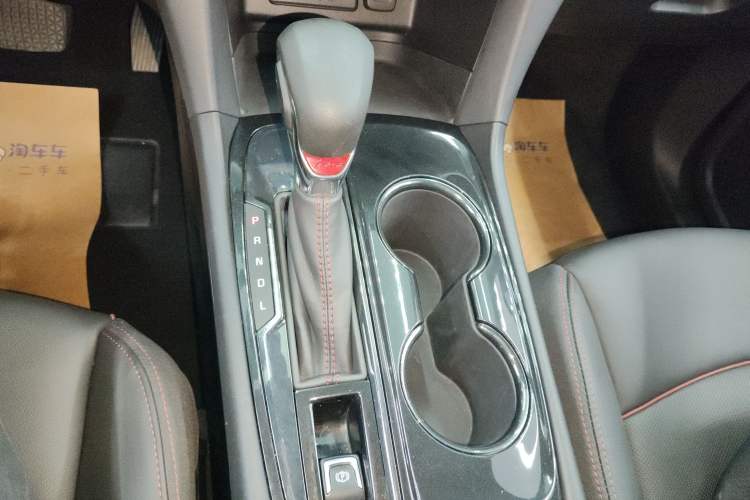 Used Chevrolet Equinox 2021 550T RS Smart Boundary-Pushing Edition Gear Lever