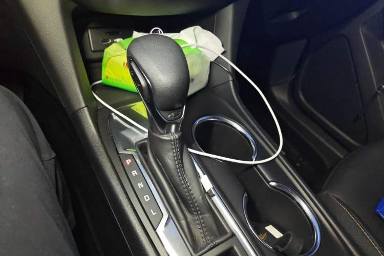 Used Chevrolet Equinox 2021 535T Chijie Edition Gear Lever