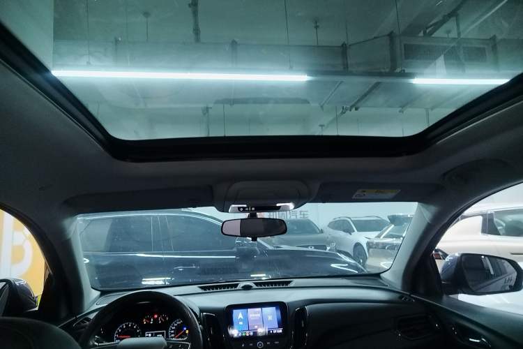 Used Chevrolet Equinox 2021 535T Chijie Edition Headliner