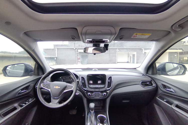 Used Chevrolet Equinox 2021 535T Yujie Edition Interior 3