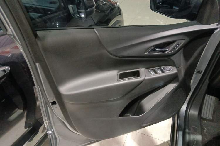 Used Chevrolet Equinox 2021 535T Chijie Edition Interior 7