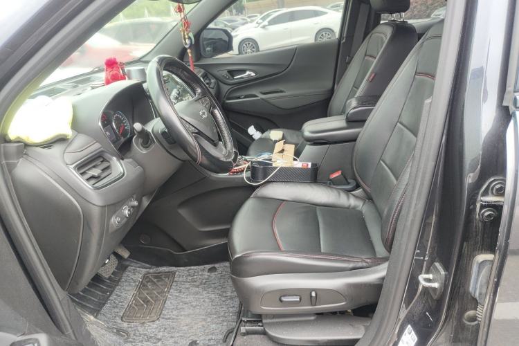 Used Chevrolet Equinox 2021 550T RS Smart Boundary-Pushing Edition Left Front Seat