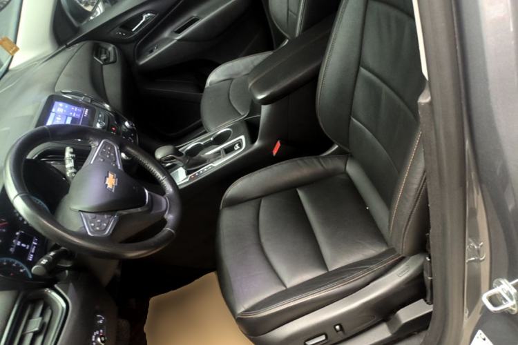 Used Chevrolet Equinox 2021 535T Chijie Edition Left Front Seat