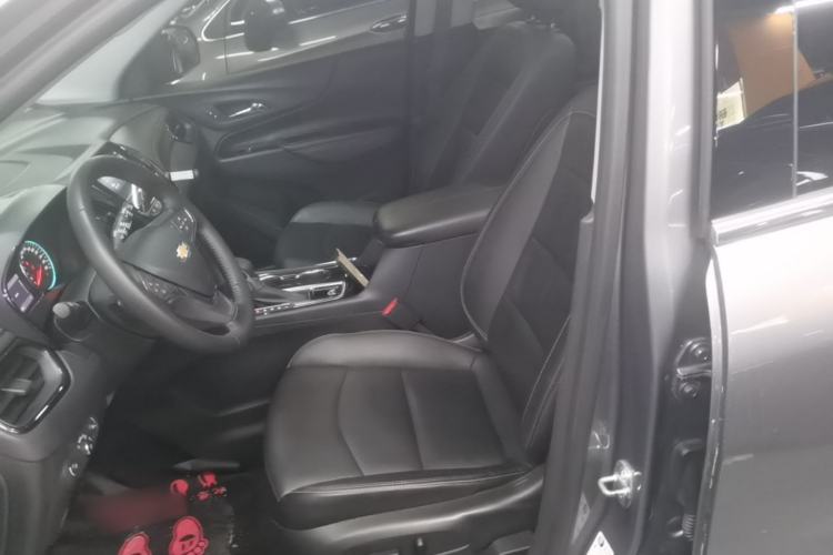 Used Chevrolet Equinox 2021 535T Yujie Edition Left Front Seat