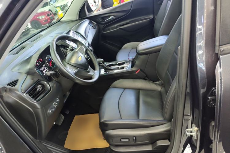 Used Chevrolet Equinox 2021 535T Chijie Edition Left Front Seat