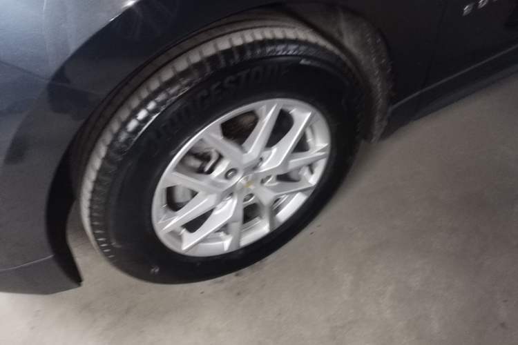 Used Chevrolet Equinox 2021 535T Chijie Edition Left Front Wheel Hub