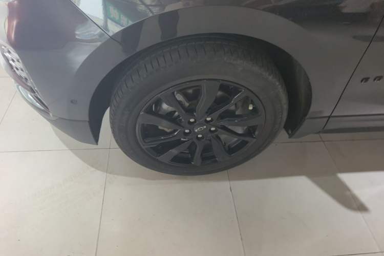 Used Chevrolet Equinox 2021 550T RS Four-Wheel Drive Intelligent Guardian Edition Left Front Wheel Hub