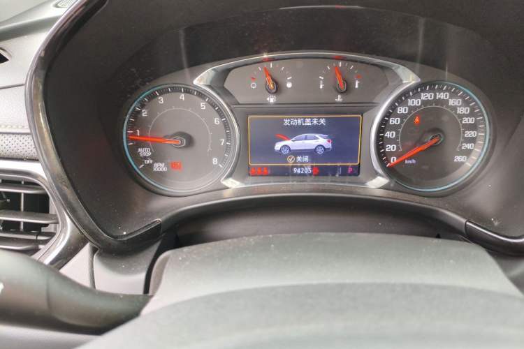 Used Chevrolet Equinox 2021 535T Yujie Edition Odometer Close Up