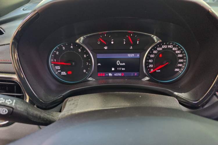 Used Chevrolet Equinox 2021 550T RS Smart Boundary-Pushing Edition Odometer Close Up