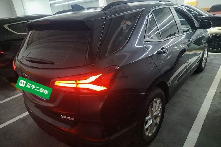 Used Chevrolet Equinox 2021 535T Chijie Edition Rear Right 45 Deg