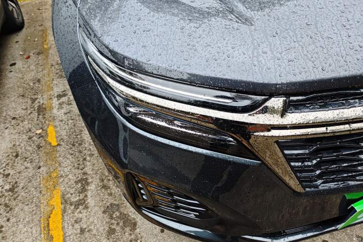 Used Chevrolet Equinox 2021 550T RS Smart Boundary-Pushing Edition Right Front Headlight
