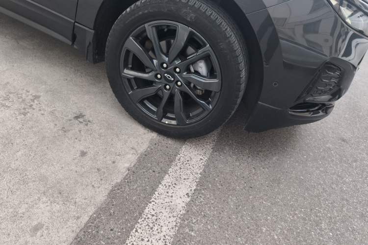 Used Chevrolet Equinox 2021 550T RS Four-Wheel Drive Intelligent Guardian Edition Right Front Wheel Hub