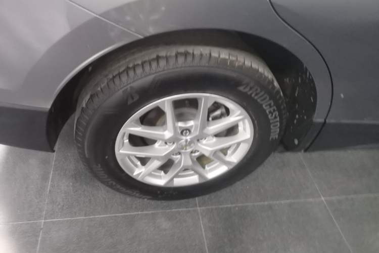 Used Chevrolet Equinox 2021 535T Yujie Edition Right Rear Wheel Hub
