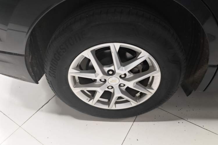 Used Chevrolet Equinox 2021 535T Chijie Edition Right Rear Wheel Hub