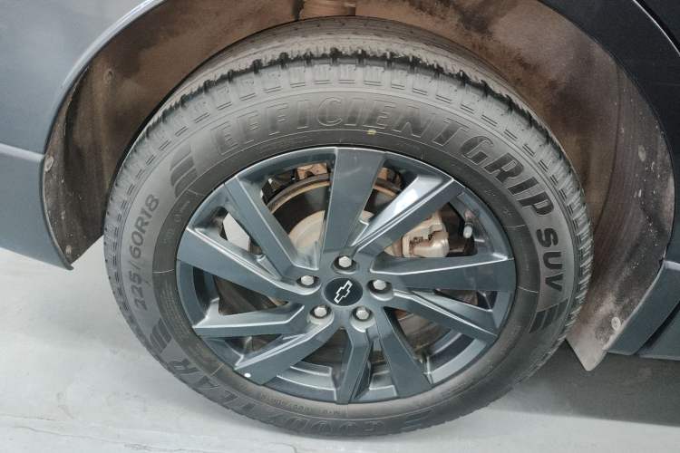 Used Chevrolet Equinox 2021 550T RS Smart Boundary-Pushing Edition Right Rear Wheel Hub