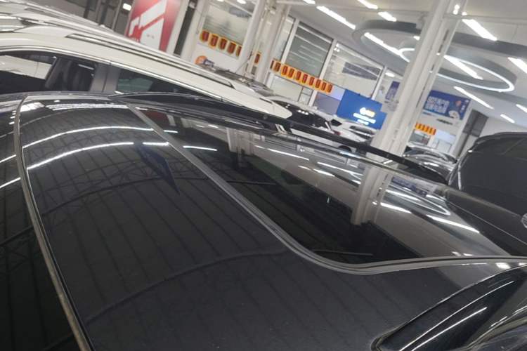Used Chevrolet Equinox 2021 550T RS Smart Boundary-Pushing Edition Roof