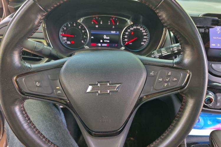 Used Chevrolet Equinox 2021 550T RS Smart Boundary-Pushing Edition Steering Wheel