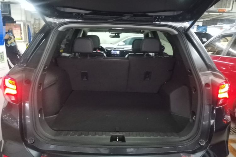 Used Chevrolet Equinox 2021 535T Chijie Edition Trunk