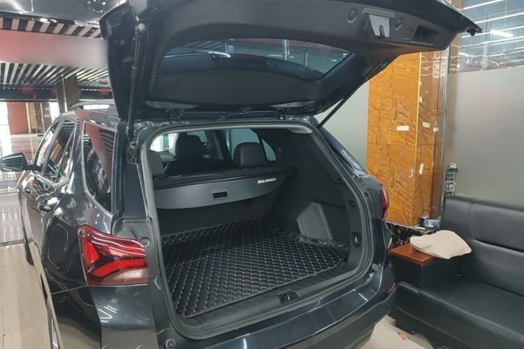 Used Chevrolet Equinox 2021 535T Chijie Edition Trunk