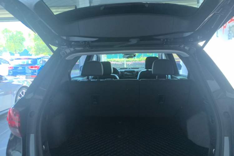 Used Chevrolet Equinox 2021 535T Chijie Edition Trunk