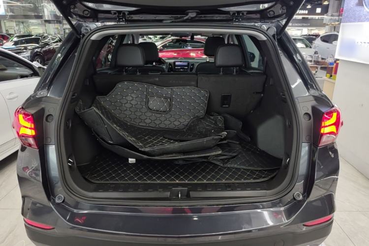 Used Chevrolet Equinox 2021 535T Chijie Edition Trunk