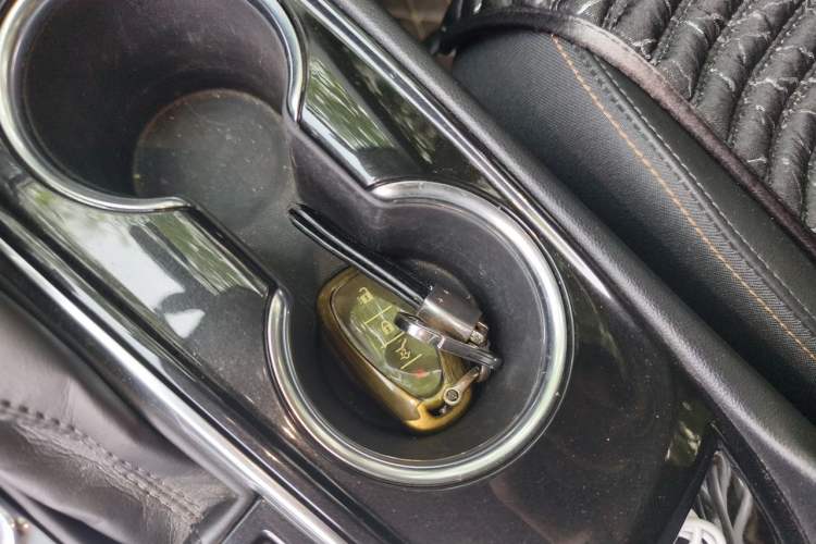 Used Chevrolet Equinox 2021 535T Yujie Edition Vehicle Key