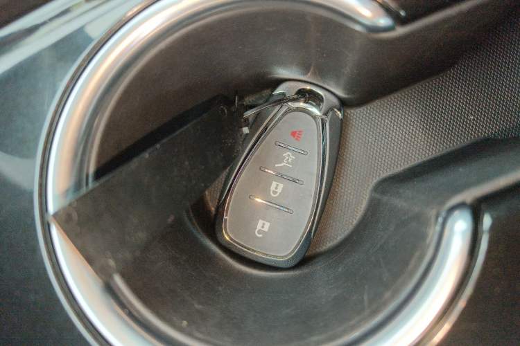 Used Chevrolet Equinox 2021 535T Yujie Edition Vehicle Key