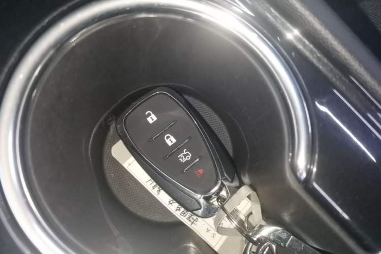 Used Chevrolet Equinox 2021 535T Yujie Edition Vehicle Key