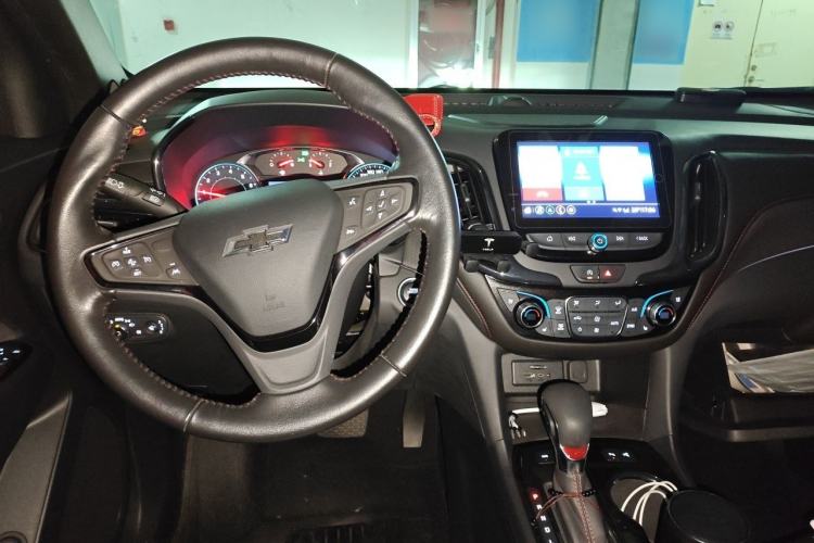 Used Chevrolet Equinox 2021 550T RS Four-Wheel Drive Intelligent Guardian Edition Center Console