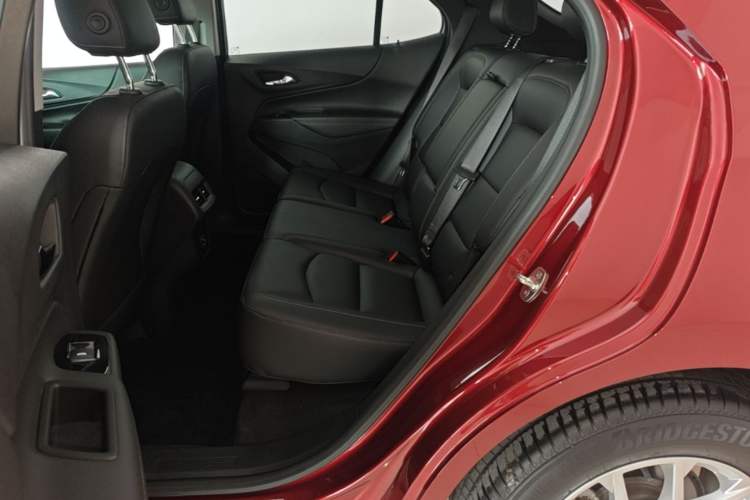 Used Chevrolet Equinox 2021 535T Yujie Edition Left Rear Seat