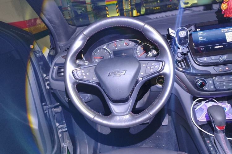 Used Chevrolet Equinox 2021 550T RS Smart Boundary-Pushing Edition Steering Wheel