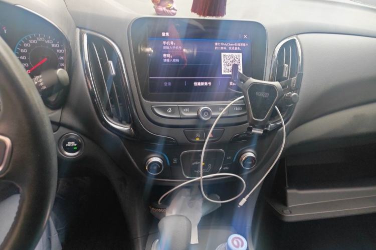 Used Chevrolet Equinox 2021 535T Chijie Edition Audio And AC Panel
