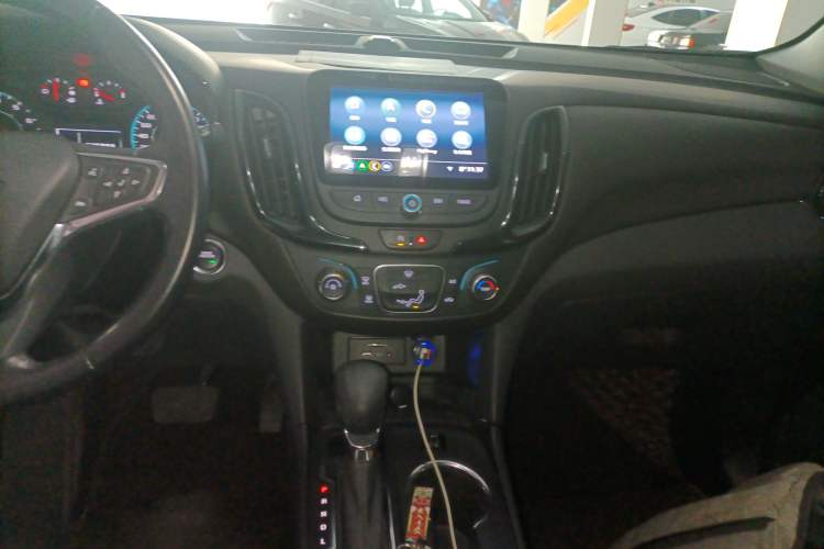 Used Chevrolet Equinox 2021 535T Chijie Edition Audio And AC Panel
