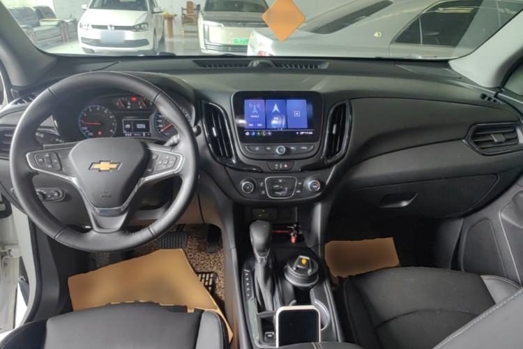 Used Chevrolet Equinox 2021 535T Chijie Edition Center Console