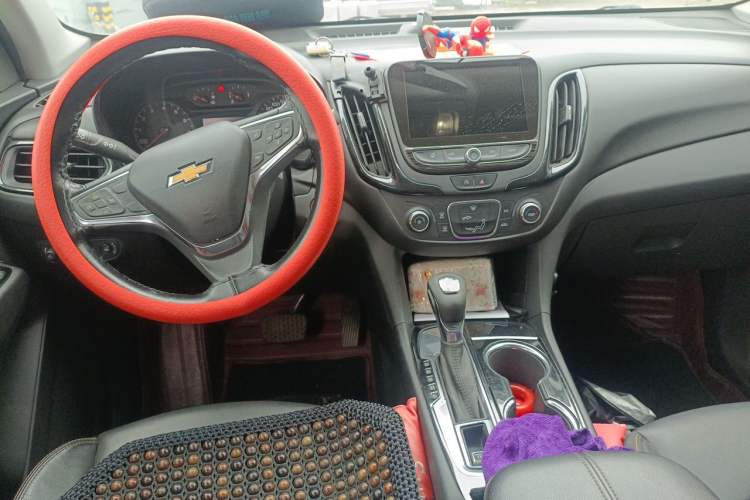 Used Chevrolet Equinox 2021 535T Chijie Edition Center Console