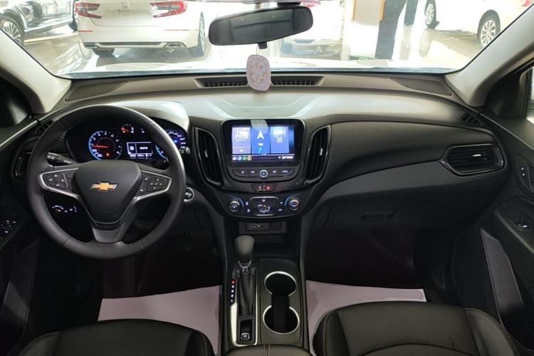 Used Chevrolet Equinox 2021 535T Chijie Edition Center Console