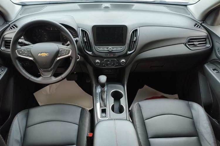Used Chevrolet Equinox 2021 535T Chijie Edition Center Console