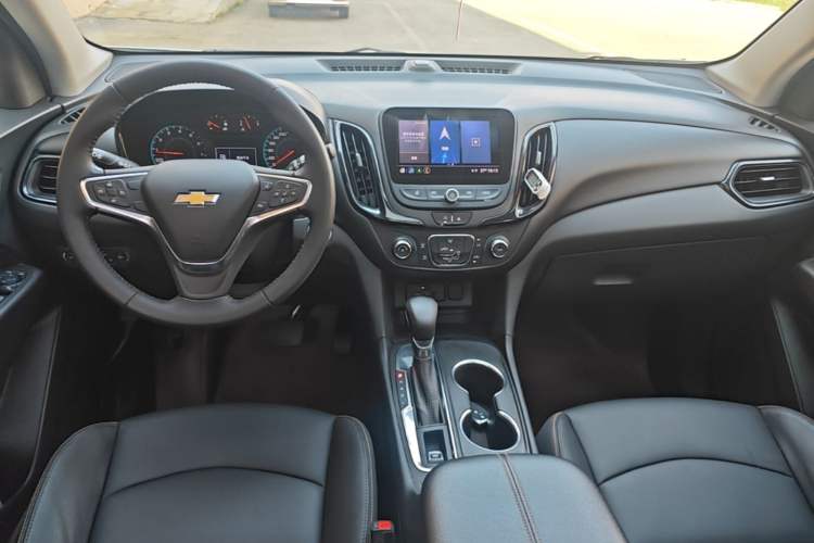 Used Chevrolet Equinox 2021 535T Chijie Edition Center Console