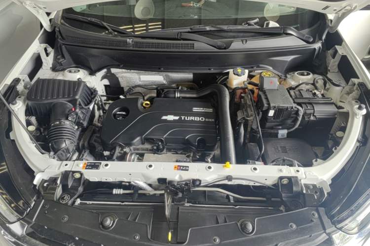 Used Chevrolet Equinox 2021 535T Chijie Edition Engine Bay