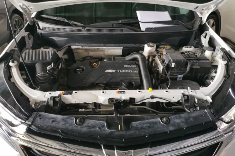 Used Chevrolet Equinox 2021 535T Chijie Edition Engine Bay