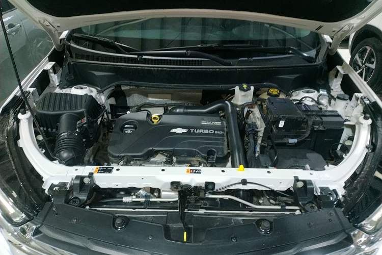 Used Chevrolet Equinox 2021 535T Chijie Edition Engine Bay