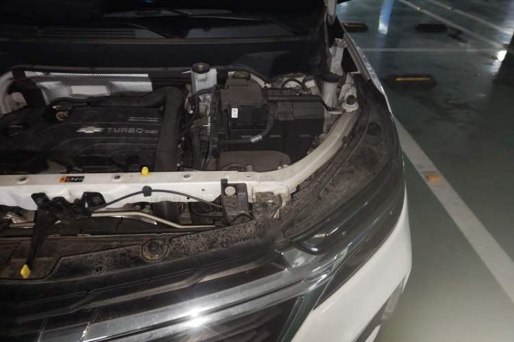 Used Chevrolet Equinox 2021 535T Chijie Edition Engine Bay Left