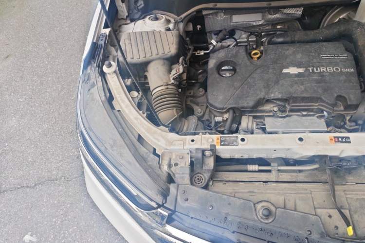 Used Chevrolet Equinox 2021 535T Chijie Edition Engine Bay Right