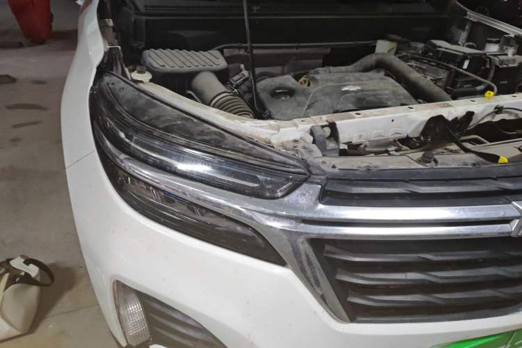 Used Chevrolet Equinox 2021 535T Chijie Edition Engine Bay Right