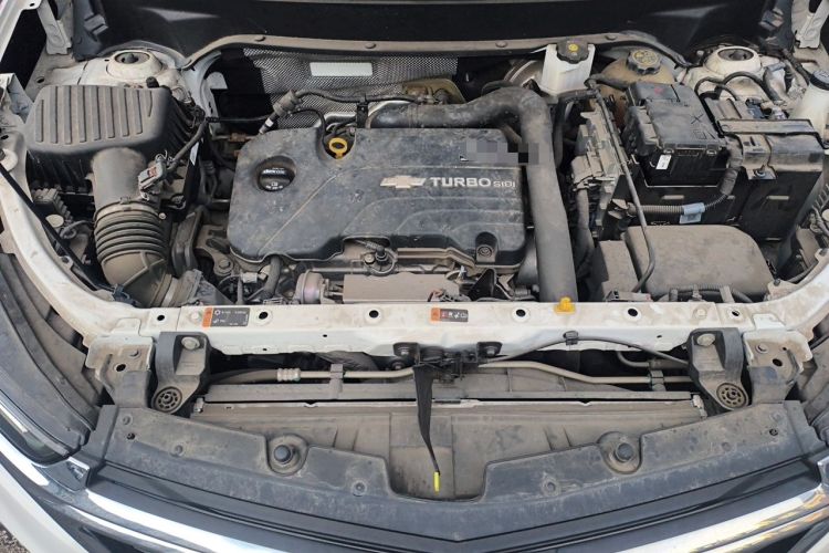 Used Chevrolet Equinox 2021 535T Yujie Edition Engine Bay