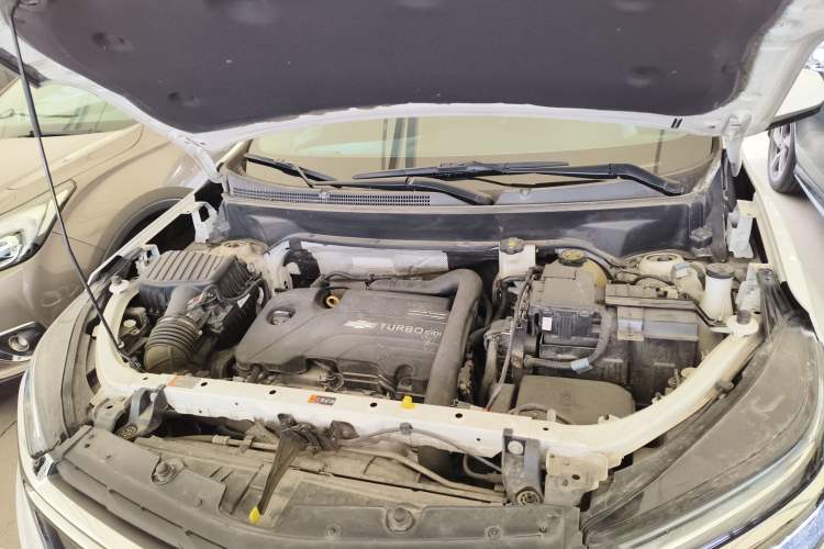 Used Chevrolet Equinox 2021 535T Chijie Edition Engine Bay