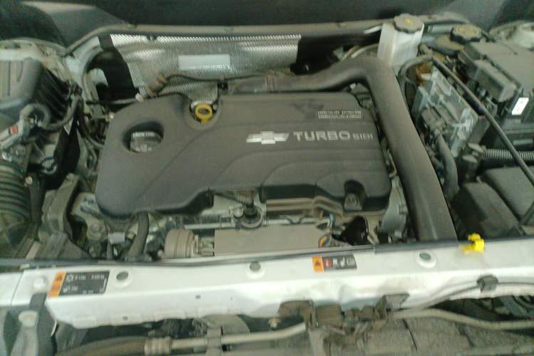 Used Chevrolet Equinox 2021 535T Chijie Edition Engine Bay