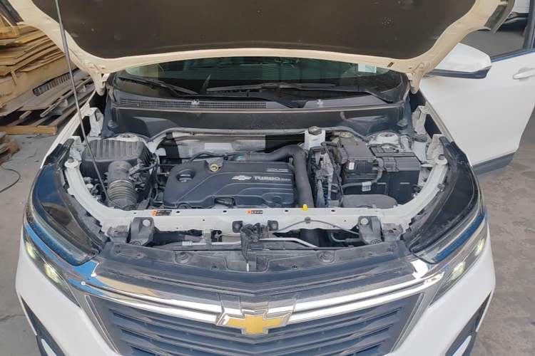 Used Chevrolet Equinox 2021 535T Yujie Edition Engine Bay