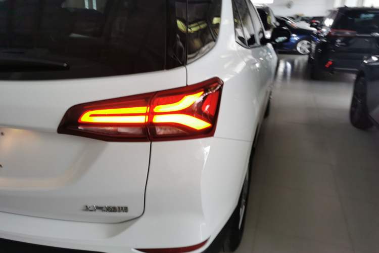 Used Chevrolet Equinox 2021 535T Chijie Edition Exterior 3