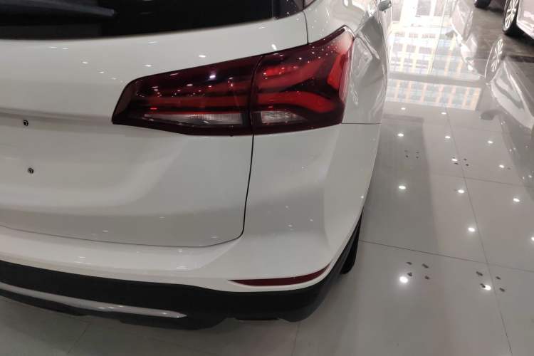Used Chevrolet Equinox 2021 535T Yujie Edition Exterior 3